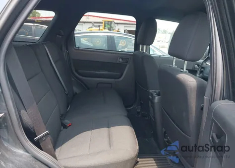 2009 Ford Escape Xlt from USA, damaged, VIN 1FMCU03799KC65653